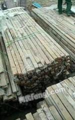收购方木 模板 竹胶板 建筑废料废旧金属